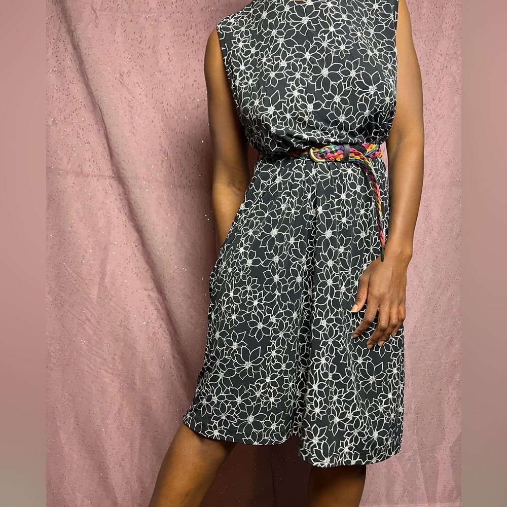 Cute black and whit w stretchy maternity dress size XL no flaws floral flowers - Picture 5 of 8